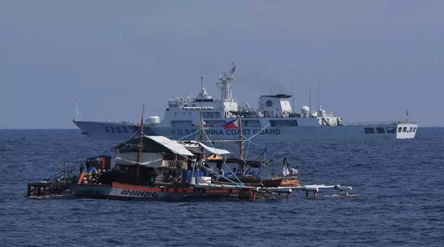 beijing  दक्षिण चीन सागर में फिलीपीन के आपूर्ति जहाज से टकराया चीनी जहाज