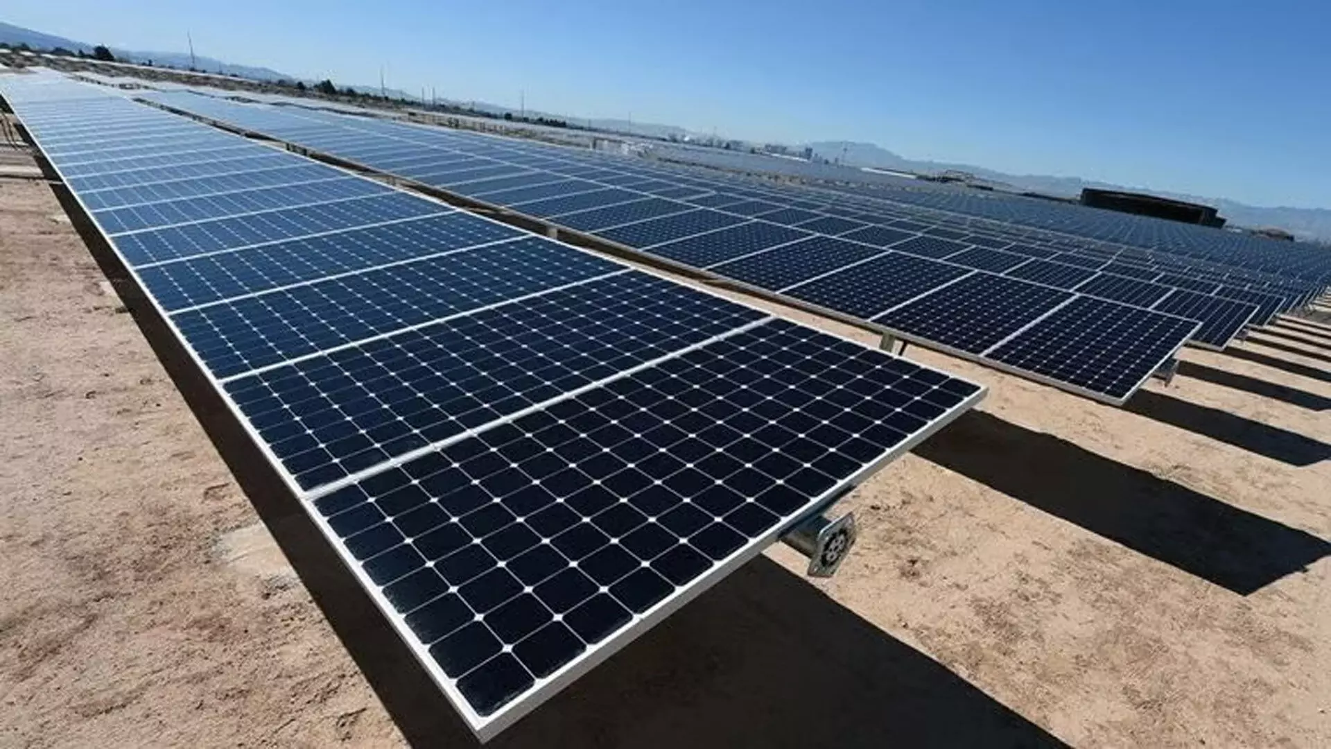 Rajasthan में 2950 मेगावाट के चार सौर पार्क स्थापित किये जायेंगे