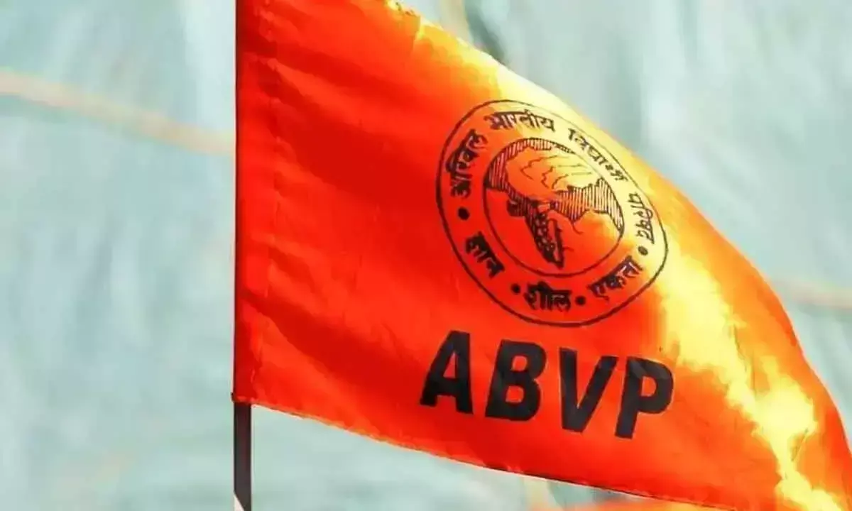 Andhra Pradesh: एबीवीपी ने की अनाधिकृत स्कूलों की मान्यता रद्द करने की मांग