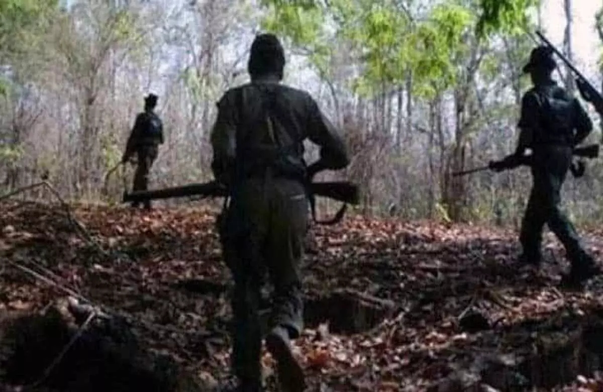 Jharkhand: सुरक्षा बलों के साथ मुठभेड़ में 4 माओवादी मारे गए, 2 गिरफ्तार