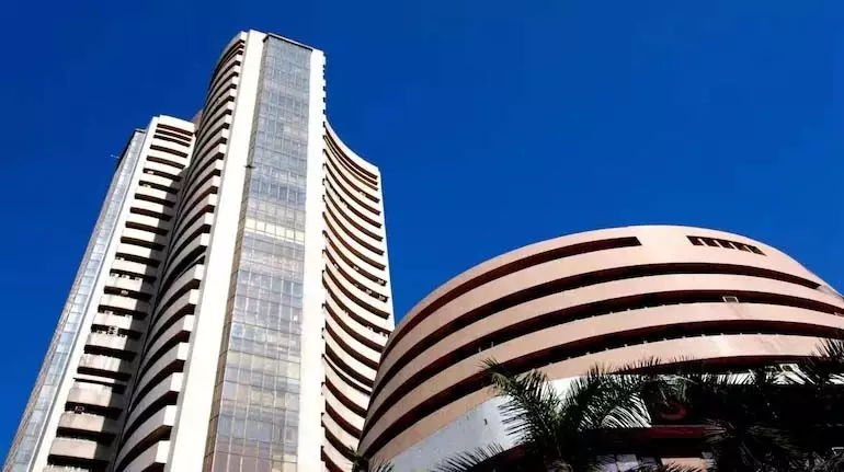 BIG BREAKING: शेयर बाजार ने बनाया नया रिकॉर्ड, Sensex नए शिखर पर, 77000 का आंकड़ा पार