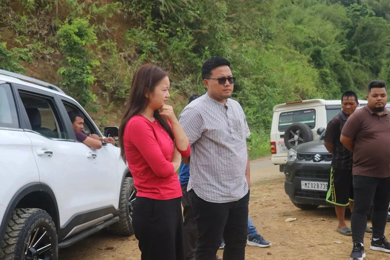Mizoram News : दक्षिण तुईपुई बिआल्टु विधायक ने हनाथियाल गांव में कार्यों का निरीक्षण किया