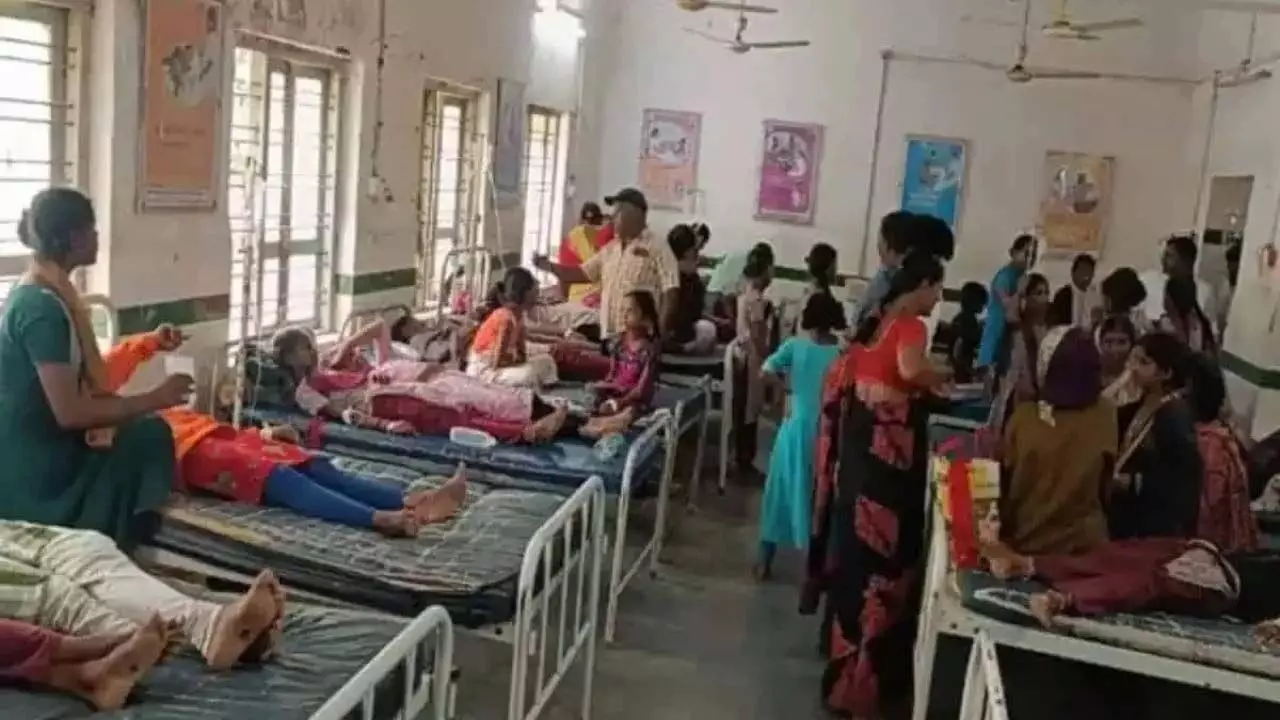 Kerala: दूषित भोजन के शिकार में 300 से अधिक लोग पहुंचे अस्पताल