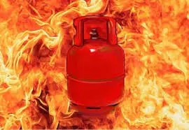 Bikaner: एक घर में घरेलू गैस सिलेंडर में लगी आग