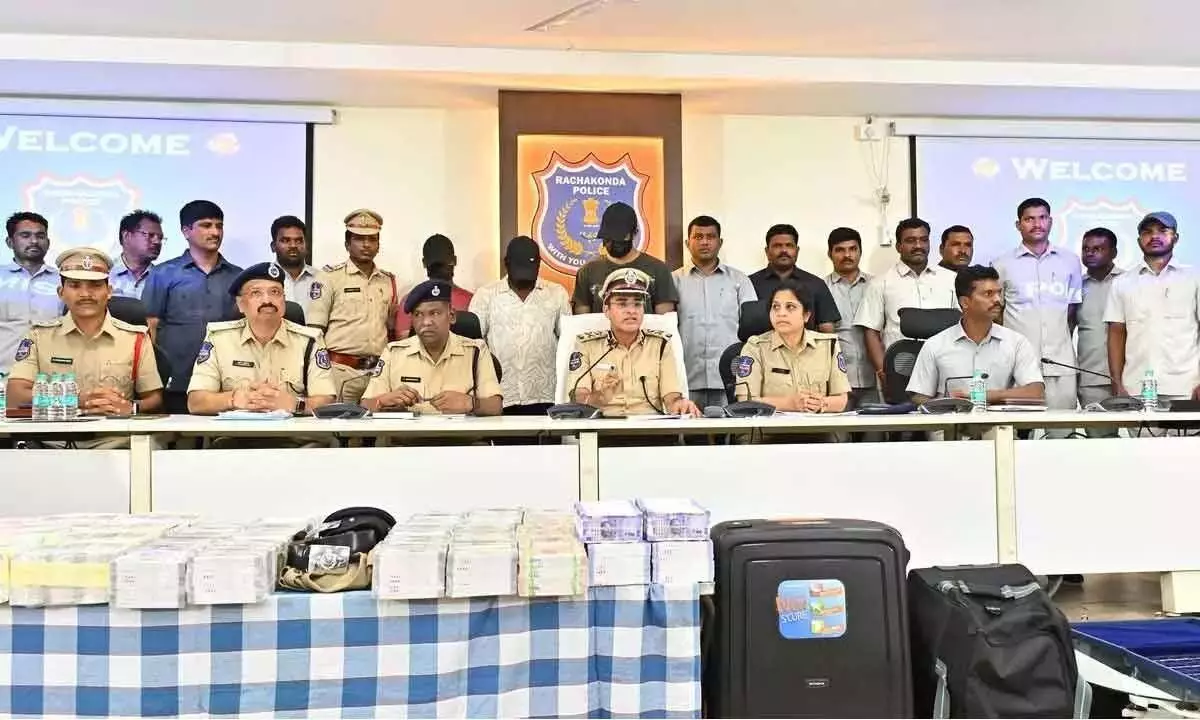 Telangana News: एसओटी पुलिस ने 26 ग्राम एमडीएमए ड्रग जब्त किया