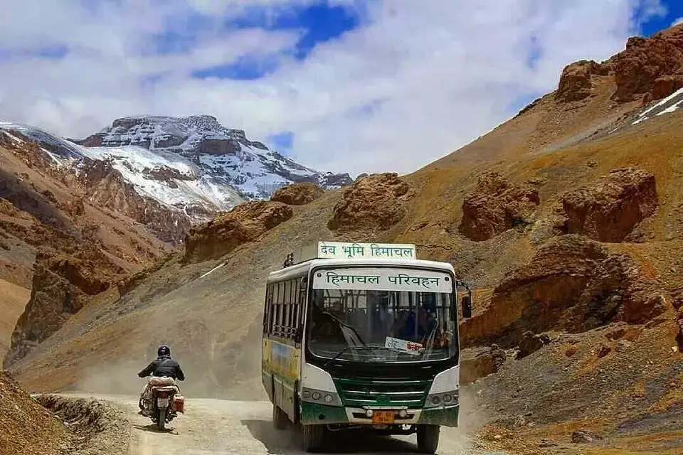 Shimla: एचआरटीसी की बस केलोंग से दारचा और शिंकुला से जांस्कर घाटी होते हुए पदम पहुंचेगी