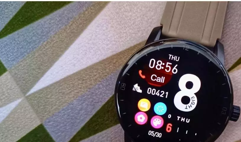 AMOLED Smartwatch; यूनिक्स स्टॉर्म एमोलेड़ स्मार्टवॉच रिव्यू