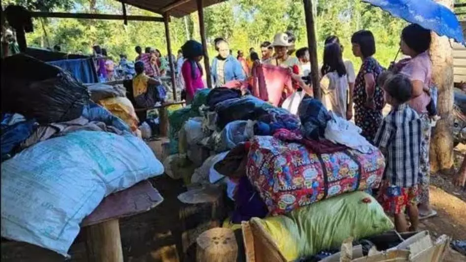 Mizoram News: मिजोरम को म्यांमार शरणार्थियों के लिए बायोमेट्रिक नामांकन शुरू करने के लिए केंद्र के निर्देश का इंतजार