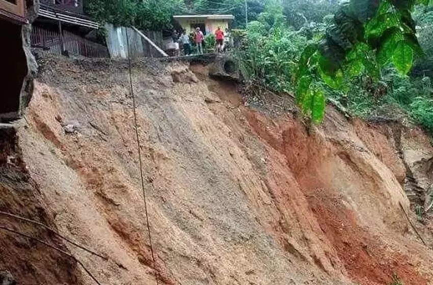 Arunachal Pradesh: अरुणाचल प्रदेश के कई जिलों में बारिश के कारण भूस्खलन हुआ