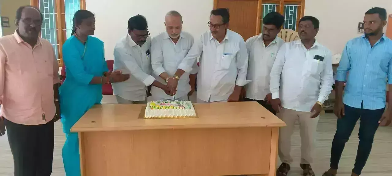 Andhra Pradesh: कांग्रेस पार्टी ने कडप्पा में राहुल गांधी का 54वां जन्मदिन मनाया