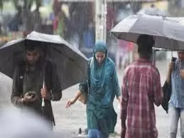 Rain in Kullu-Manali:  कुल्लू-मनाली में झमाझम बारिश जानें यहाँ का मौसम