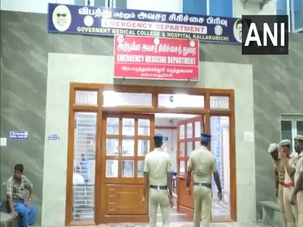 Tamil Nadu: अवैध शराब पीने से 25 लोगों की मौत, 60 से ज़्यादा अस्पताल में भर्ती