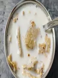 Roti With Milk: दूध और रोटी खाने के फायदे जाने