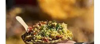 Healthy Street Food: स्ट्रीट फूड खाने के हो शौकीन तो खाएं ये चीजें सेहत भी रहेगी अच्छी