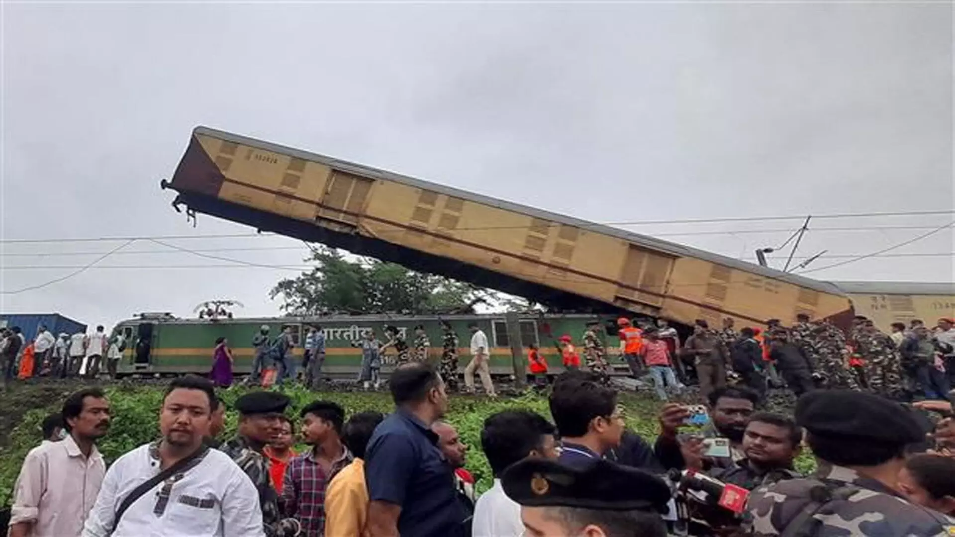 Bengal rail accident: जांच में मालगाड़ी चालक दल और जलपाईगुड़ी डिवीजन परिचालन विभाग की चूक को दोषी ठहराया गया