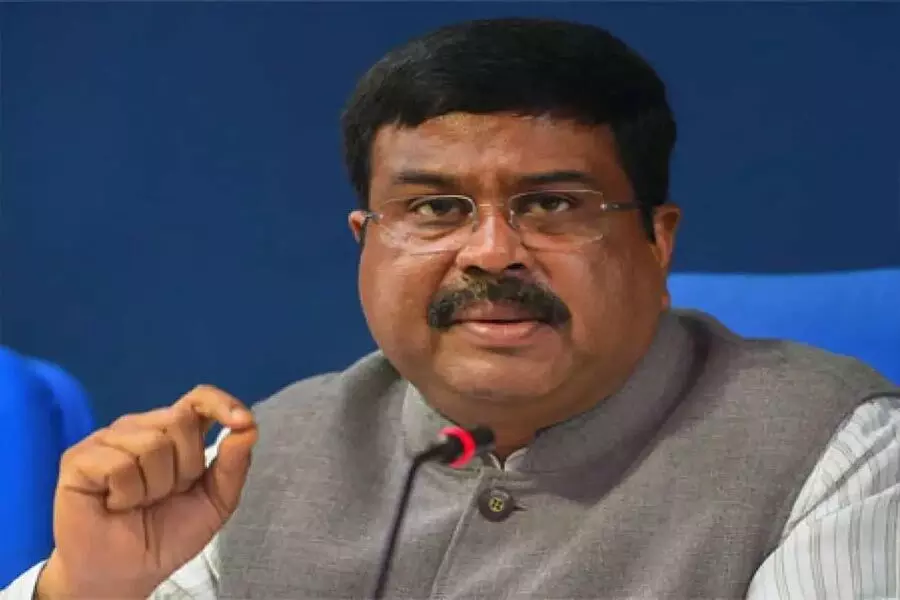 छिटपुट घटनाओं से लाखों छात्रों पर असर नहीं पड़ना चाहिए: Pradhan on NEET issue