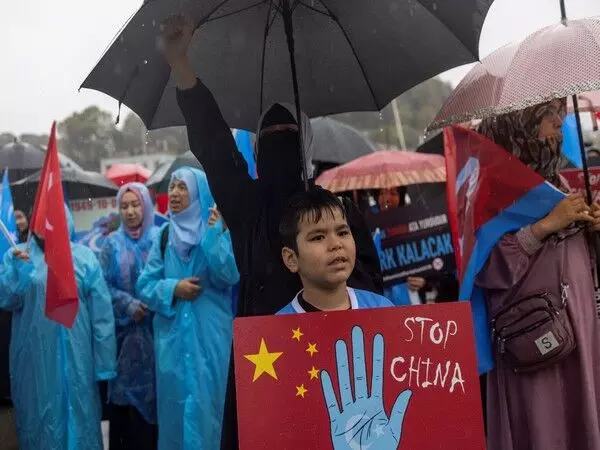 World Uyghur Congress ने विदेशों में शरण चाहने वाले उइगरों के उत्पीड़न को उजागर किया