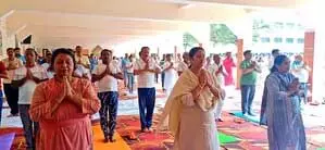 केंद्रीय मंत्री अन्नपूर्णा देवी ने गिरिडीह में किया सामूहिक योग, झारखंड में हुए कई कार्यक्रम