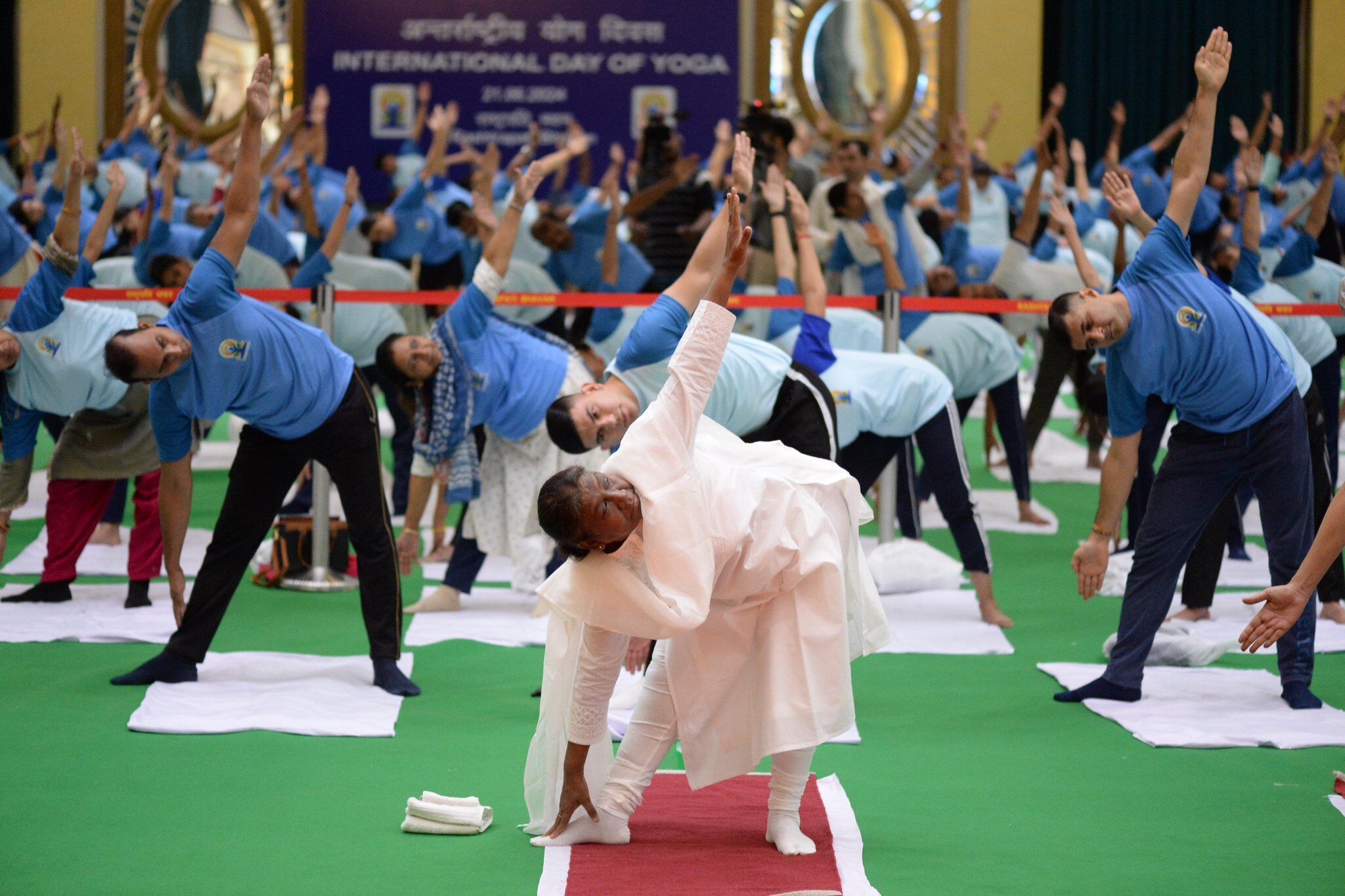 10th International Yoga Day पर राष्ट्रपति मुर्मू ने की योग