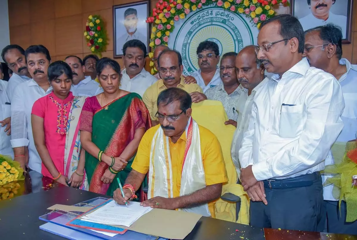 Andhra :  आंध्र प्रदेश पोलावरम परियोजना की स्थिति और अनियमितताओं पर श्वेत पत्र जारी करेगा
