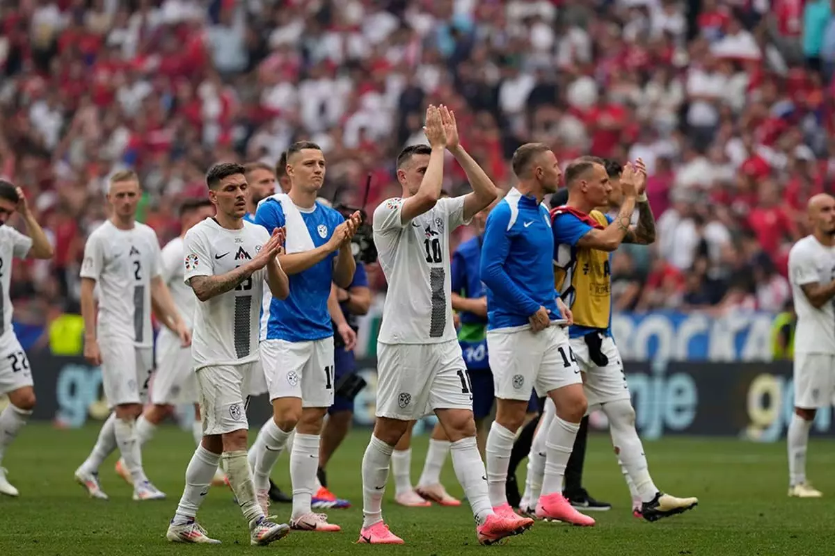 Football News: सर्बिया के सुपर सब ने स्लोवेनिया को ऐतिहासिक यूरो जीत से  किया वंचित