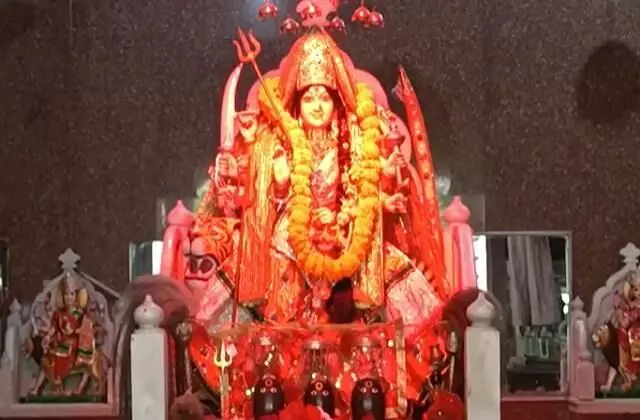 Mata Mandir : माता का ऐसा अनोखा मंदिर जहां तेंदुए आते हैं दर्शन के लिए