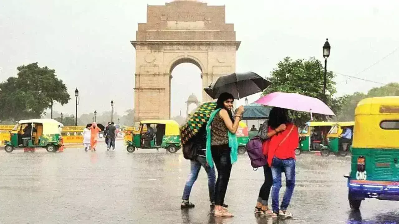 Delhi: दिल्लीवालो को 4-5 दिन में हीट वेव से मिलेगी राहत: मौसम विभाग