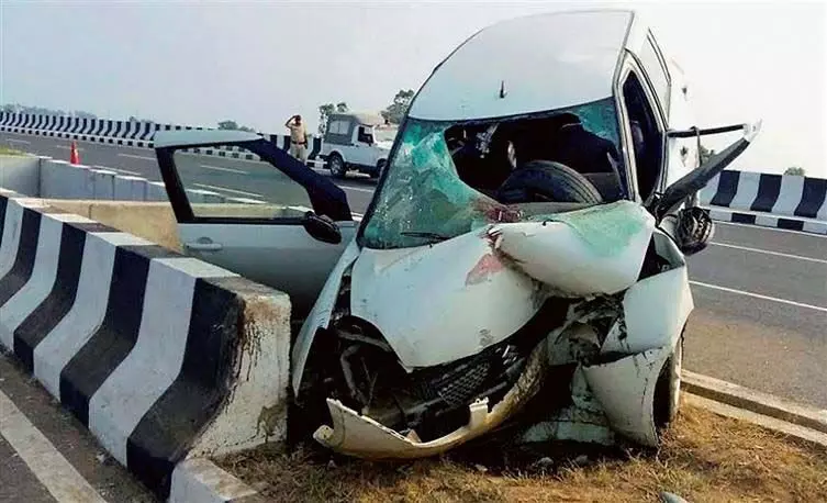 Chandigarh: हरियाणा में इस साल सड़क दुर्घटनाओं में 177 की कमी