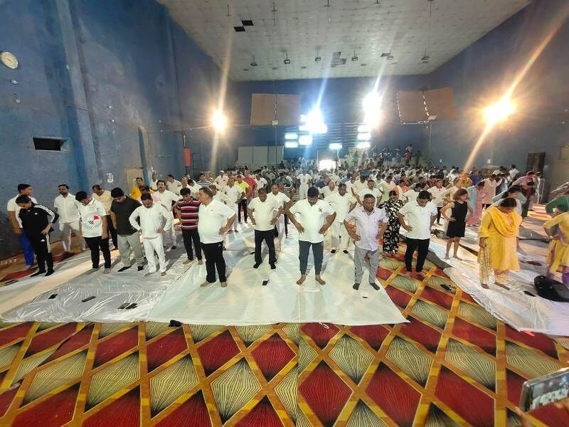 Datia में 10वाँ अन्तर्राष्ट्रीय योग दिवस का आयोजन किया गया