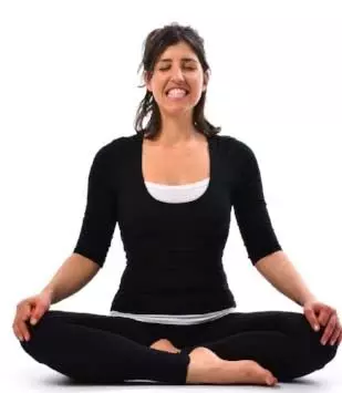 Pranayama:  शीतकारी प्राणायाम के लाभ , जानें इसकी विधि और फायदे