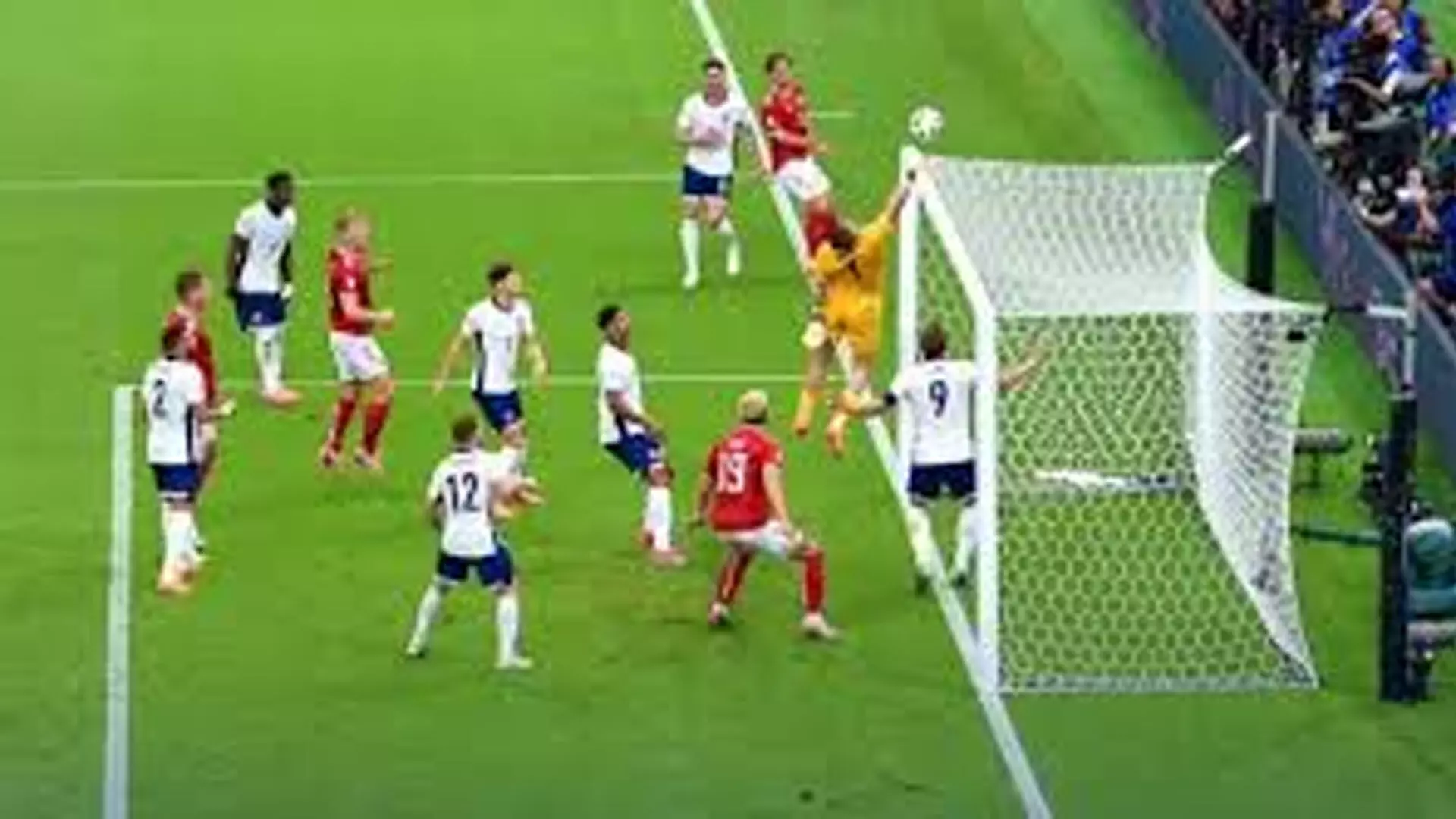 European Championship: इंग्लैंड डेनमार्क को काबू में रखने में विफल रहा, मैच 1-1 से ड्रा