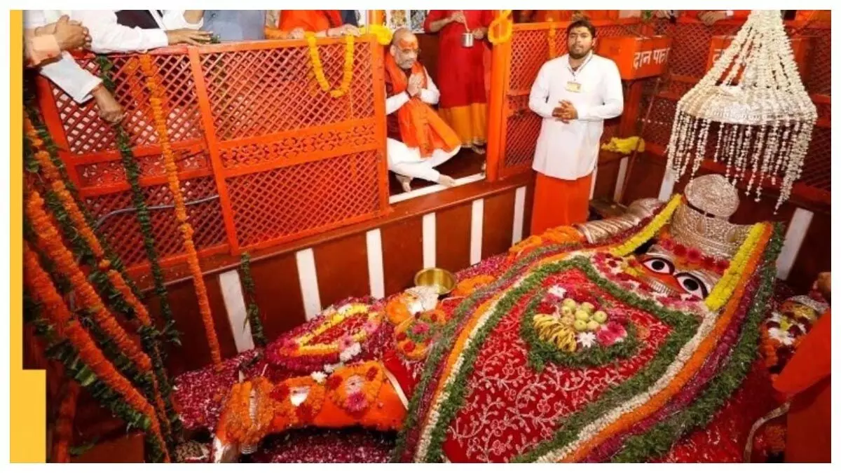 Hanuman Temple : भारत में मौजूद हैं चमत्कारी मंदिर, जहां लेटे हुए भगवान की होती है  पूजा