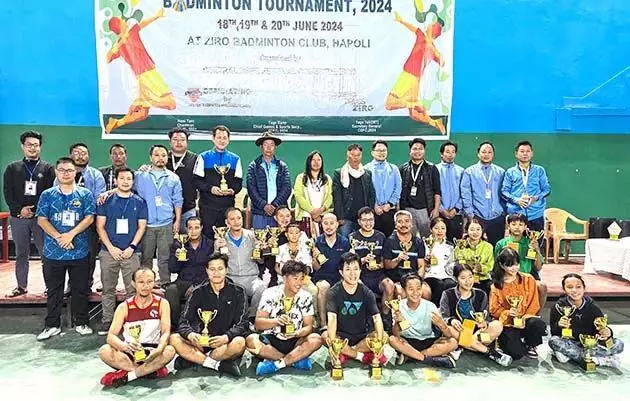 CDFC Badminton : तान्यांग और पुन्या ने पुरुष और महिला ओपन सिंगल्स खिताब जीते