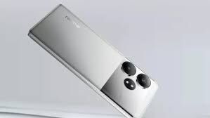 Realme भारत में लांच हुआ 120W फास्ट चार्जिंग के साथ पीक ब्राइटनेस के साथ