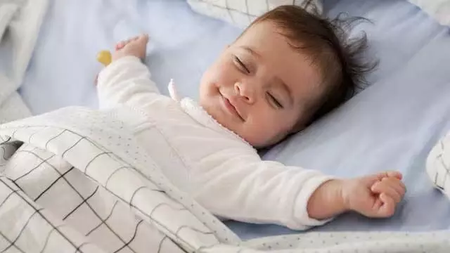 Life Style : बार-बार खुल जाती है आपके बच्चे की नींद ये उपाय जरूर करे