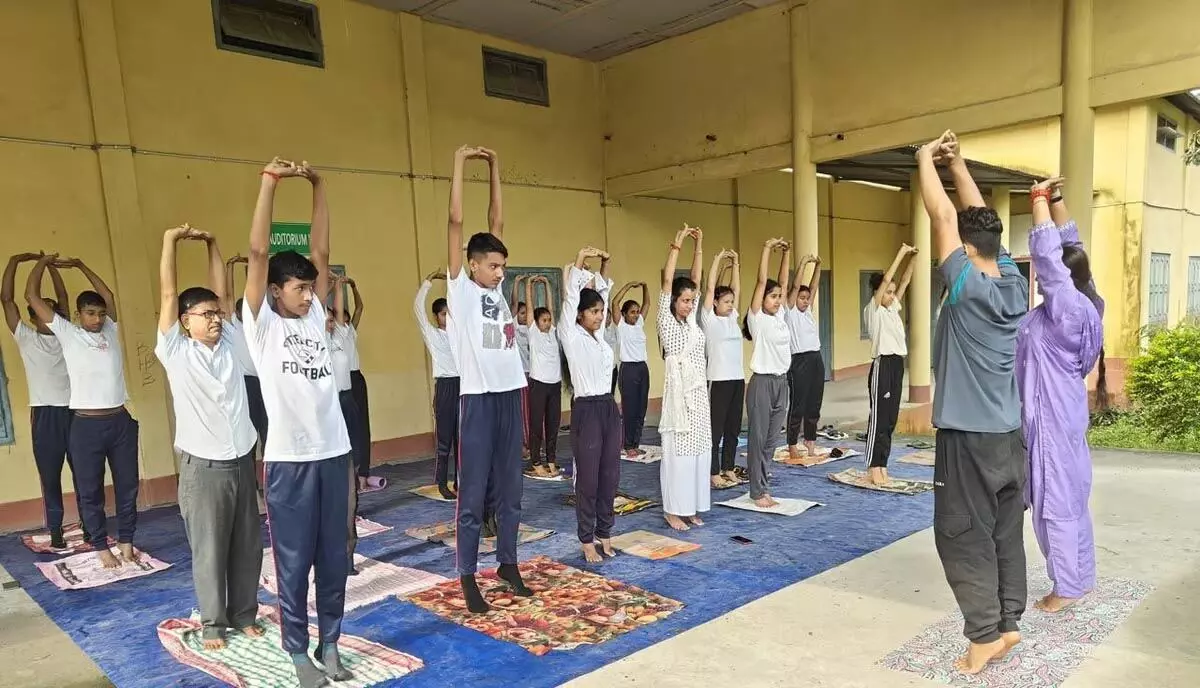 ASSAM NEWS :  बीएचबी कॉलेज ने 10वां अंतर्राष्ट्रीय योग दिवस मनाया