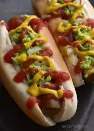 VEG OPEN HOT DOG ROLL RECIPE: बनाइये टेस्टी और हेअल्थी सब्जिओ से हॉटडॉग जानिए कैसे