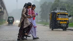 Lucknow : 40 डिग्री से कम हुआ पारा, कल से बारिश संभावना