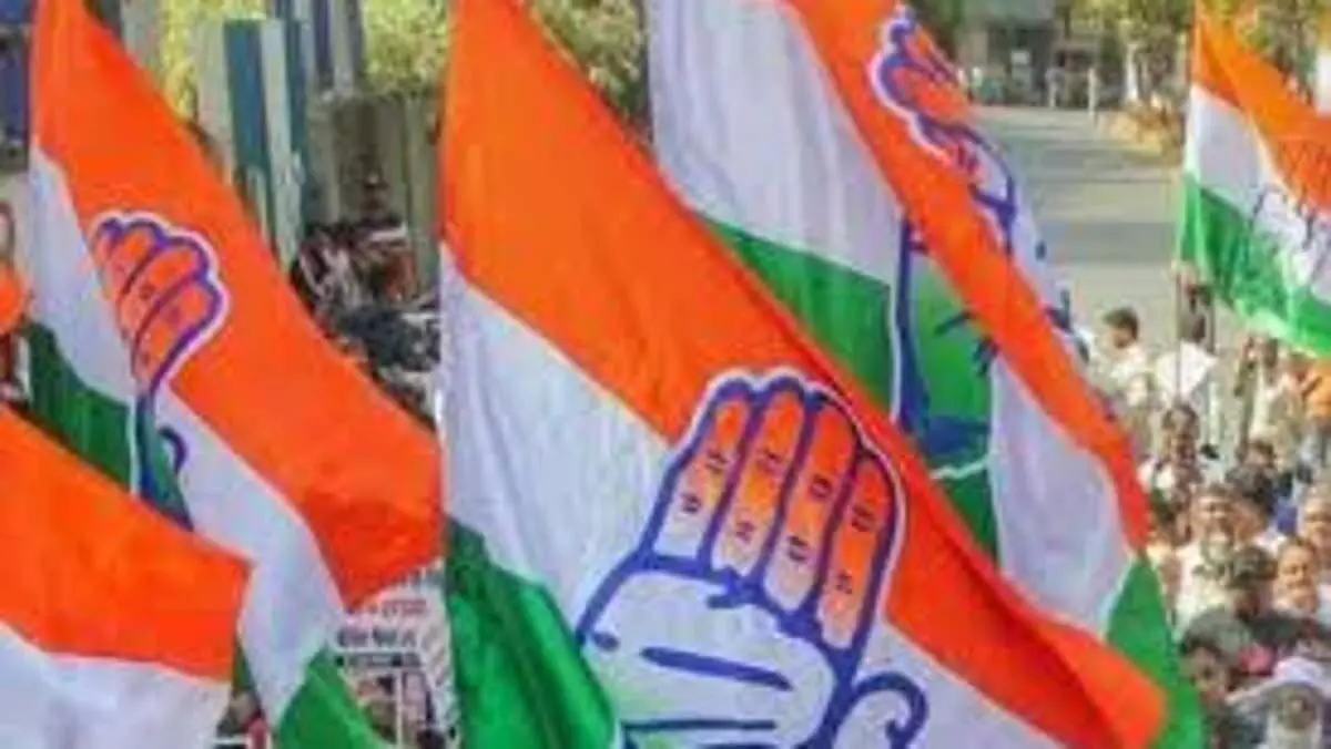 Telangana News: कांग्रेस को बढ़त, बीआरएस विधायकों के सामूहिक दलबदल पर विचार