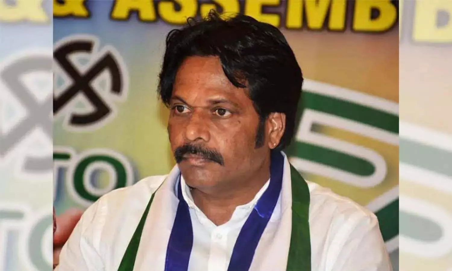 Andhra News: जीवीएमसी ने विजाग में पूर्व सांसद एमवीवी सत्यनारायण के उद्यम को रोका