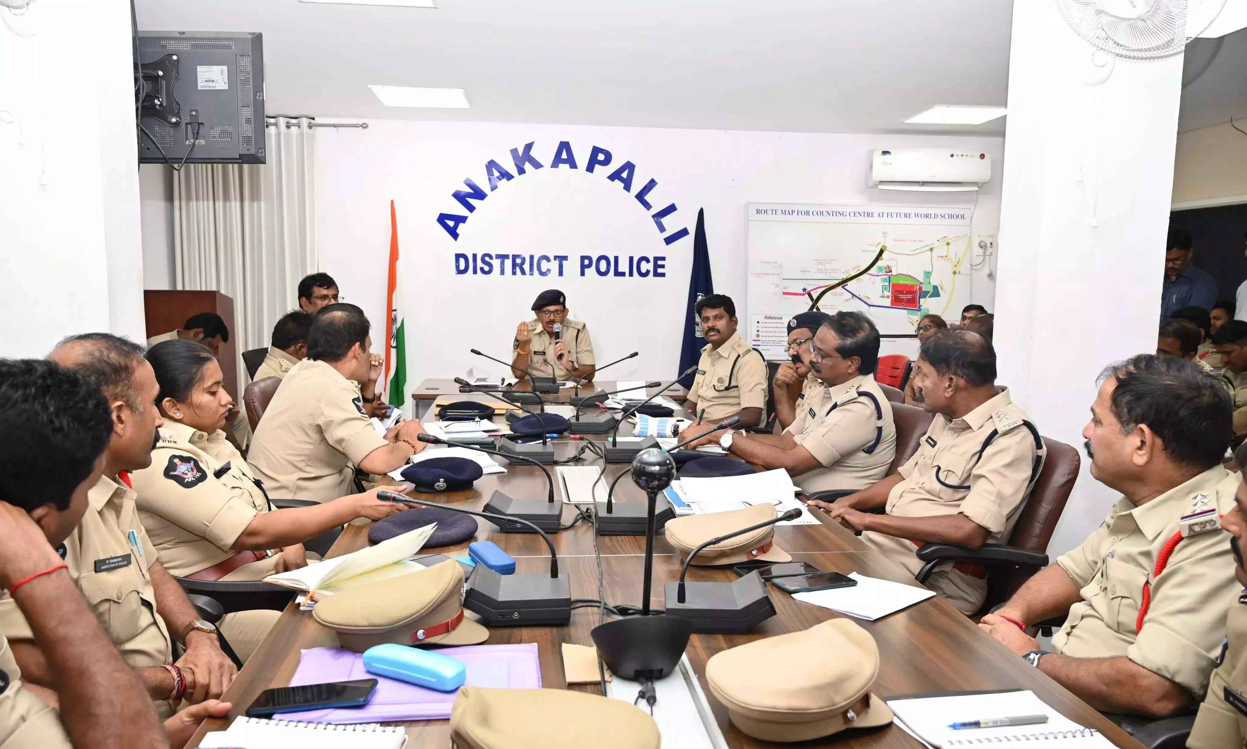 Andhra Pradesh News: अनकापल्ली पुलिस ने अवैध शराब के खिलाफ अभियान तेज किया