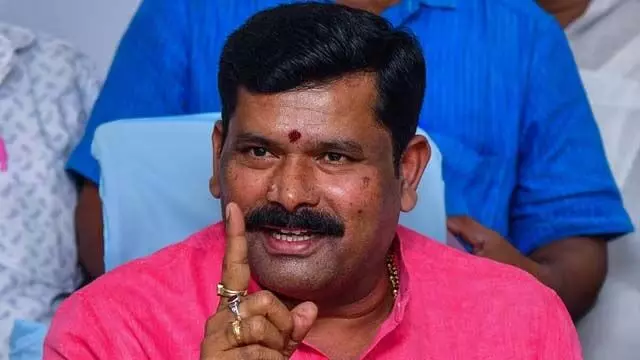 Karnataka: मंत्री ने अकादमियों के सुचारू संचालन के लिए समन्वय पैनल बनाने का सुझाव दिया