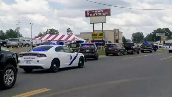 world : अमेरिका अर्कांसस में किराने की दुकान पर गोलीबारी में 3 की मौत, 10 घायल