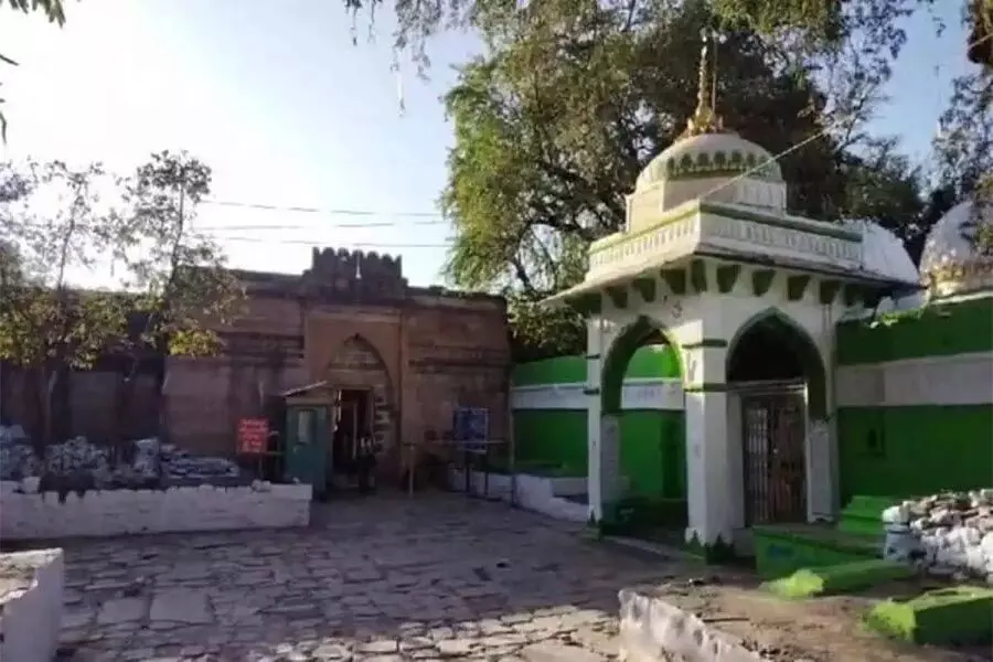 MP:  मूर्ति मिलने के दावे के बाद भोजशाला-कमल मौला मस्जिद परिसर पर विवाद