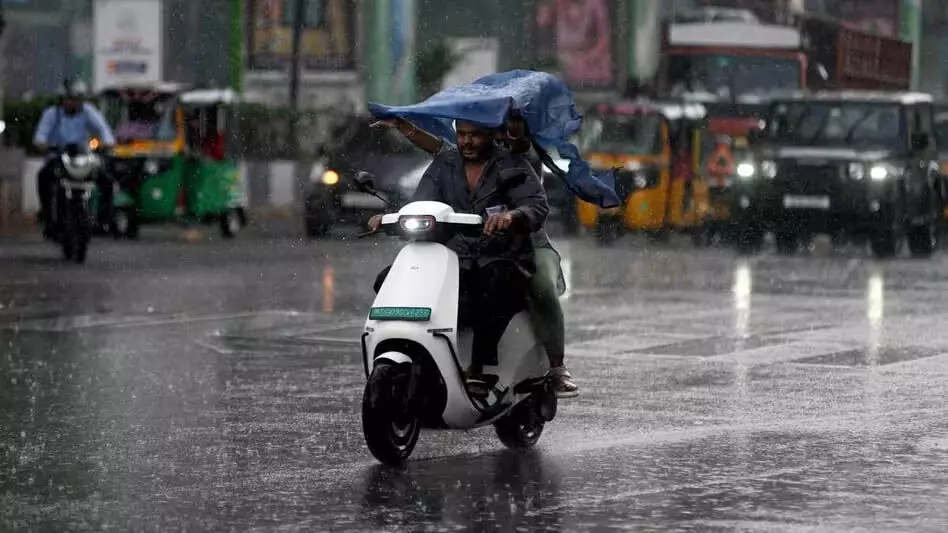 ASSAM NEWS :  आईएमडी ने असम के 13 जिलों में भारी बारिश का अलर्ट जारी किया