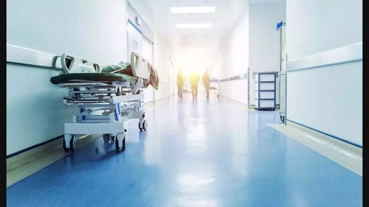 Telangana: बिना परमिट के झोलाछाप डॉक्टरों को काम पर रखने के कारण 4 अस्पताल बंद
