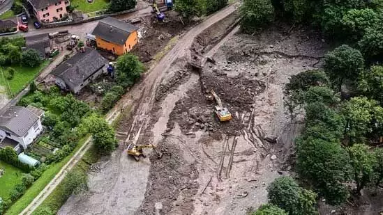 World: स्विटजरलैंड में भारी बारिश से बाढ़, भूस्खलन, 1 की मौत