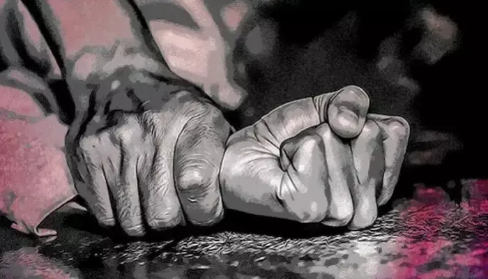 Pune: 13 वर्षीय नाबालिग से दुष्कर्म करने के आरोप में पिता-चाचा-चचेरे भाई गिरफ्तार