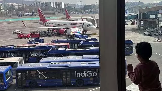 Karnataka News: कलबुर्गी हवाई अड्डे को बम से उड़ाने की धमकी