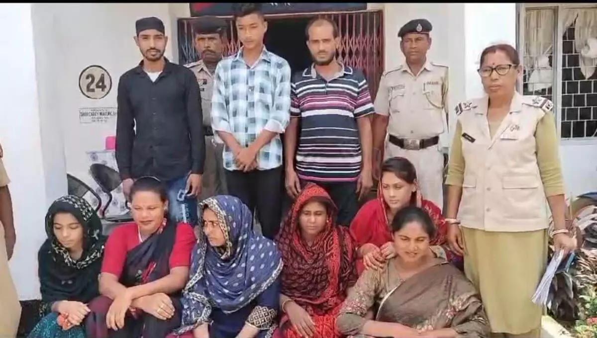 Tripura News :  त्रिपुरा में छह महिलाओं समेत नौ बांग्लादेशी नागरिक गिरफ्तार